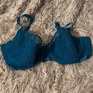 A Bundle of Four Lane Bryant Bra, 42F to 40DDD